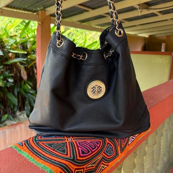 Black Faux‎ Leather Slouchy Chain Shoulder Bag - Picture 1 of 7